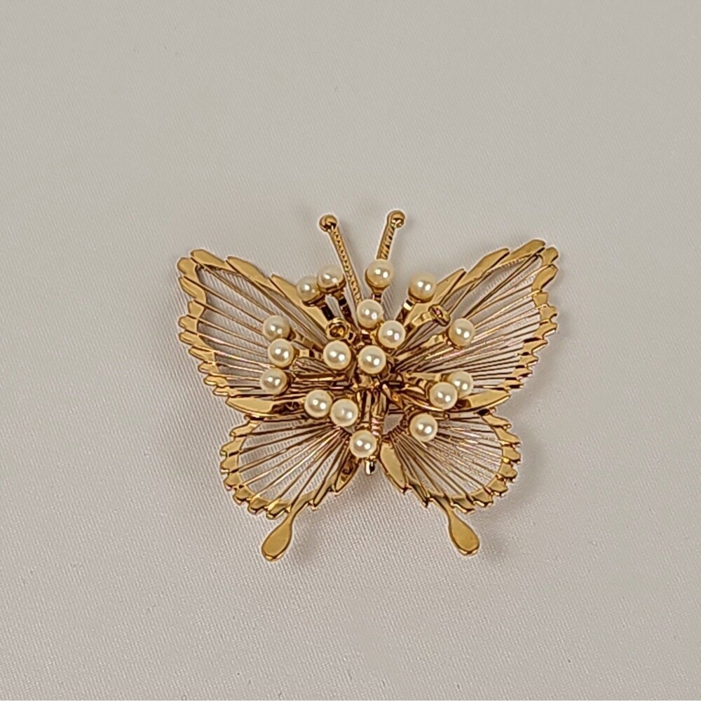 VTG Monet Butterfly Brooch Gold Tone Wire Faux Pearl 1960s Pin Missing 1 Stone